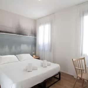 ** Hotel Rio Włochy