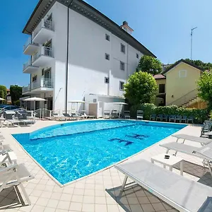 Embassy 3* Riccione